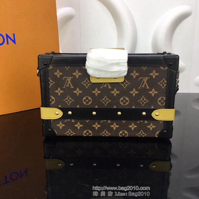 路易威登LV 頂級原單 2018秋冬系列 Petite Malle手袋  Monogram帆布 印花貼飾 小旅行箱 M44098  YDH2410